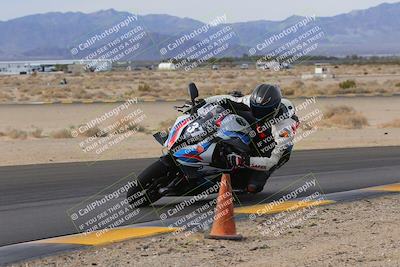 media/Dec-17-2022-SoCal Trackdays (Sat) [[224abd9271]]/Turn 9 Inside (1pm)/